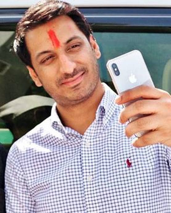 इतने करोड़ के मालिक हैं अजित पवार के बेटे पार्थ, यहां से की पढ़ाई