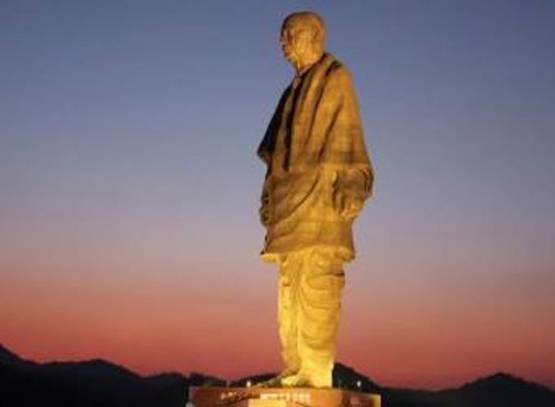 साल में स्टैच्यू ऑफ यूनिटी की इतनी होती है कमाई, ताज भी पीछे