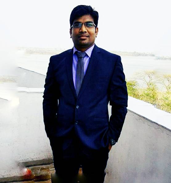 मां 7वीं, पिता तीसरी पास, बेटा 5वें अटेंप्ट में बना IAS, ये थी स्ट्रेटजी