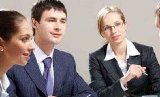 IAS इंटरव्यू में रूमाल देख पूछा 'What is That', दिया मजेदार जवाब