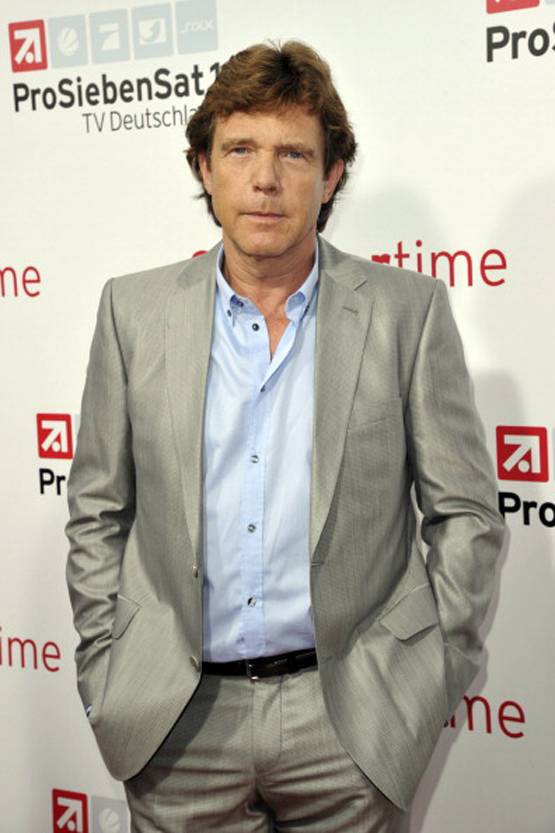 20 साल पहले इस शख्स ने लॉन्च किया था बिग बॉस, जानें कैसा था फर्स्ट शो