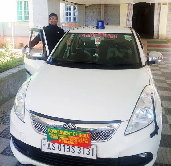 मां 7वीं, पिता तीसरी पास, बेटा 5वें अटेंप्ट में बना IAS, ये थी स्ट्रेटजी