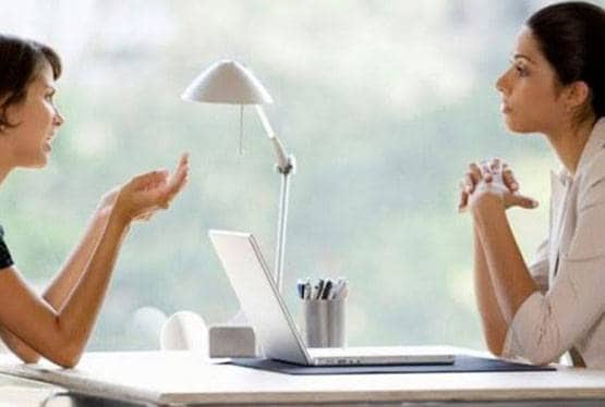 IAS इंटरव्यू में रूमाल देख पूछा 'What is That', दिया मजेदार जवाब