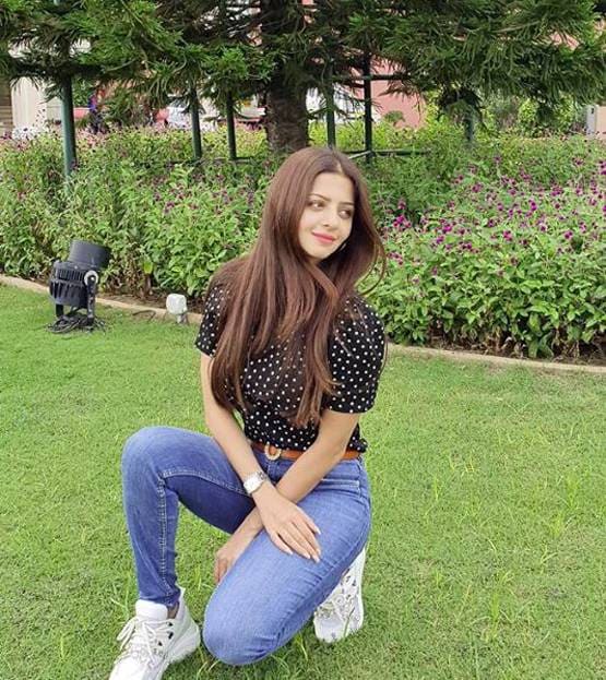 ये है इमरान की नई हीरोइन, साउथ की 20 से ज्यादा फिल्मों में कर चुकी है काम