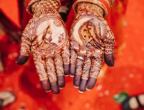 शादी में क्यों जरूरी हैं 7 फेरे, 7 वचनों में पति-पत्नी क्या करते हैं वादे?