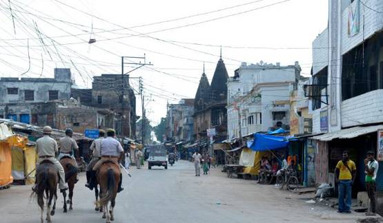 कब और किसने बनाई थी बाबरी मस्जिद, कैसे पड़ा इसका नाम