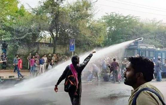 JNU में पूरी फीस वापस नहीं, जानें- कितना बढ़ा-घटा फीस स्ट्रक्चर