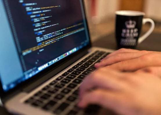 युवक को हो रहा था दर्द, कान से निकली ऐसी चीज कि दंग रह गए डॉक्टर