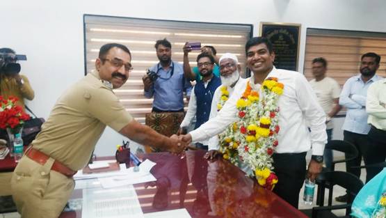 मां 7वीं, पिता तीसरी पास, बेटा 5वें अटेंप्ट में बना IAS, ये थी स्ट्रेटजी