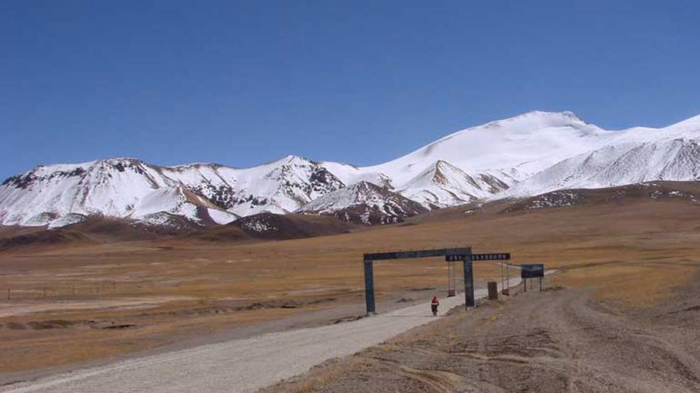 कच्छ नहीं, ये है सबसे बड़ा जिला, पाक-चीन भी कब्जाए हैं हिस्सा!