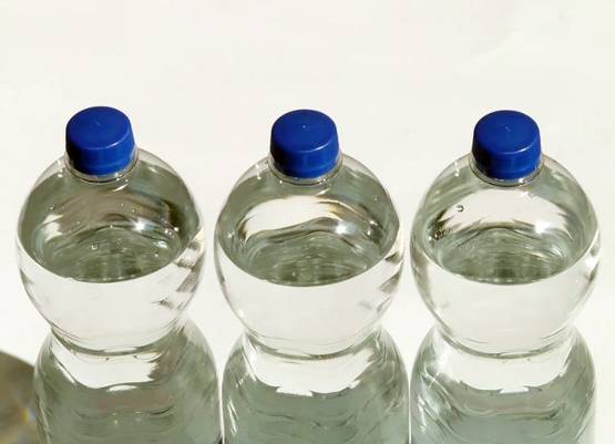 बेडरूम लाइफ को तबाह करती हैं खाने की ये 10 चीजें! अभी करें छोड़ने का फैसला