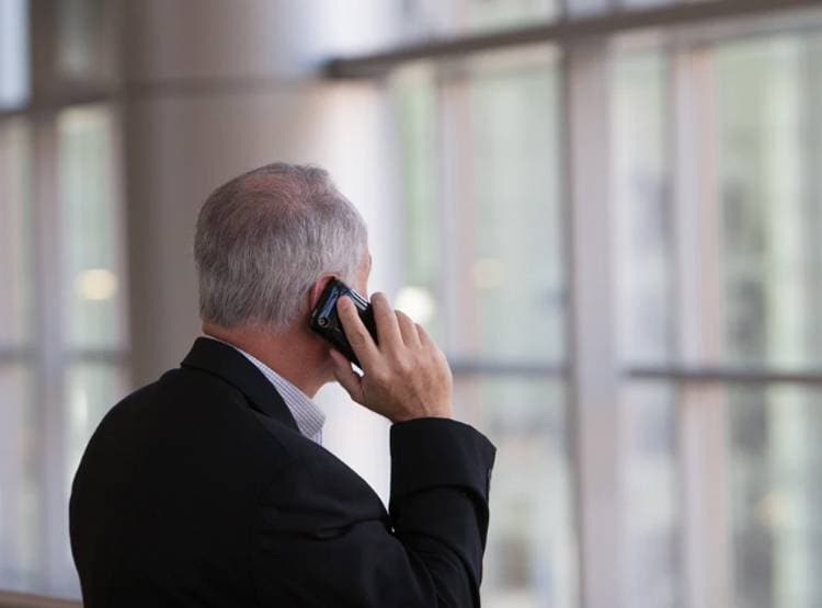 आपकी कॉल रिकॉर्ड हो रही है? ऐसे करें चेक और इससे बचाव