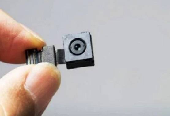 लेडीज टॉयलेट में लगा था हिडेन कैमरा, लड़की ने ऐसे किया बेनकाब