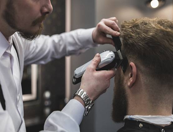 क्रिकेटर से बॉलीवुड स्टार तक, इन 10 ट्रेंडिंग हेयरस्टाइल के दीवाने लोग