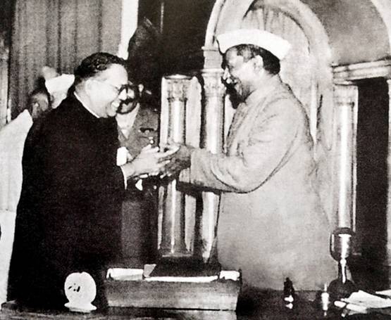 संविधान की वो बातें जो हर भारतीय को पता होनी चाहिए