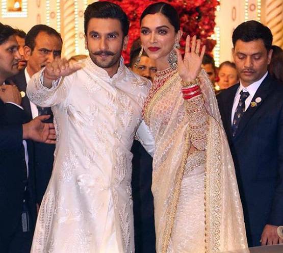 दोस्त की शादी में दीपिका पादुकोण ने रिपीट की अपने रिसेप्शन वाली साड़ी? Photos