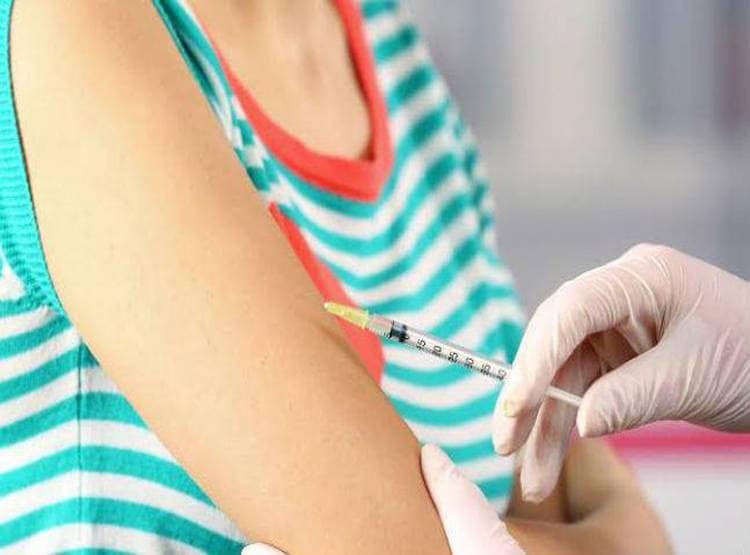 पुरुष लगा लें ये इंजेक्शन तो 13 साल तक नहीं होंगे बच्चे