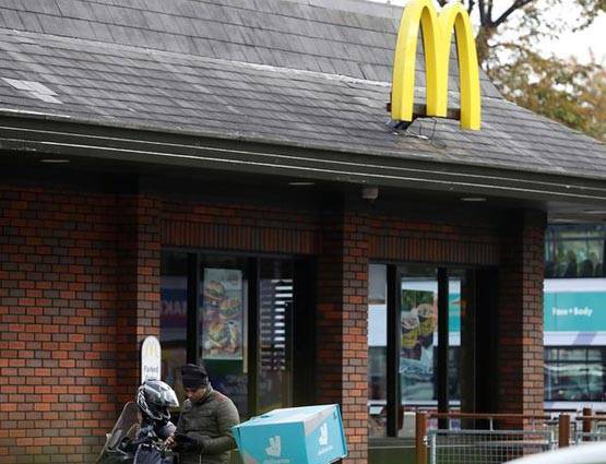 महिला कर्मचारी के साथ अफेयर, McDonald के सीईओ की गई नौकरी