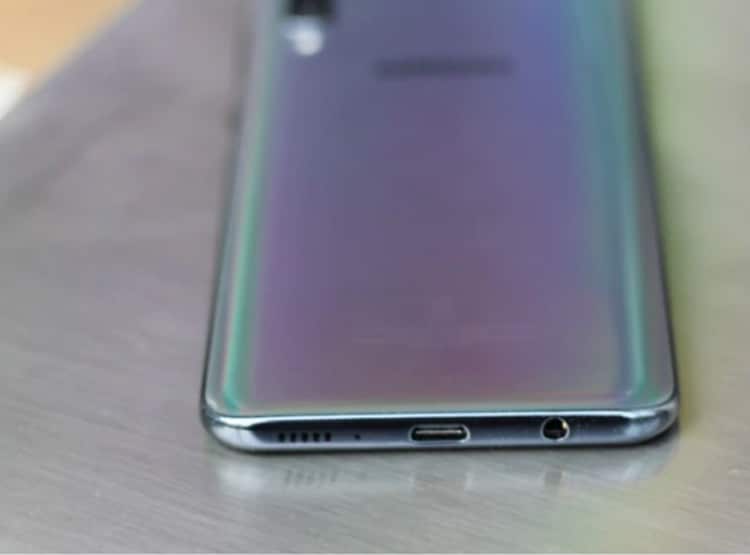 Galaxy A50 पर 5 हजार रुपये की छूट, क्या आपको खरीदना चाहिए?