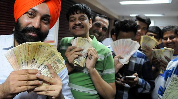 क्या फेल हो गई नोटबंदी? तीन साल के बाद आंकड़ों में जानिए फायदे-नुकसान
