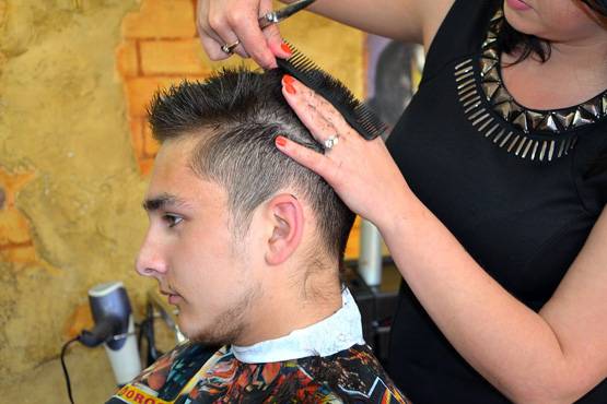 डॉक्टर, वकील, टीचर... जानें पेशे से कैसे जुड़ी है आपकी सेक्स लाइफ?