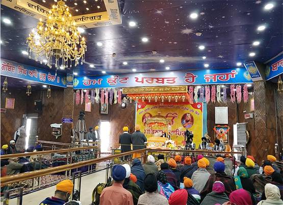 देश के वो 10 गुरुद्वारे, जहां हर साल धूम-धाम से मनाया जाता है प्रकाश पर्व