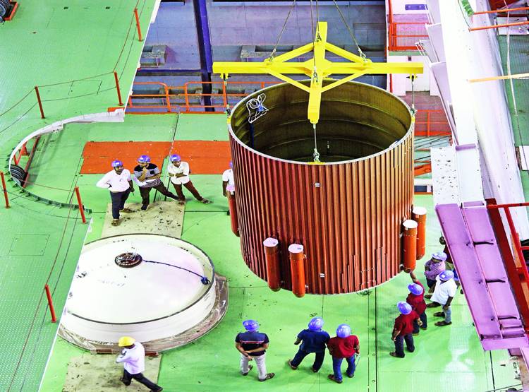 PAK की हर हरकत पर रहेगी नजर, US सैटेलाइट में इतना ताकतवर कैमरा नहीं