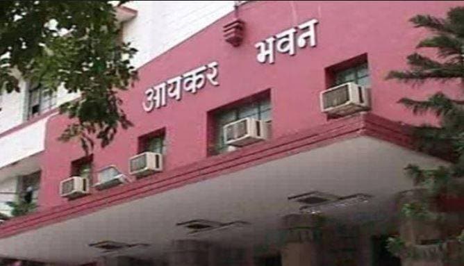 स्विस बैंक में इस शाही परिवार का खाता! बेटी करती है फिल्मों में काम