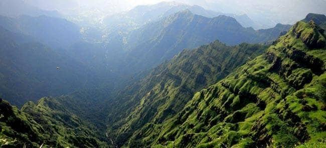 महाराष्ट्र जाएं तो इन 10 सबसे खूबसूरत जगहों पर जाना न भूलें