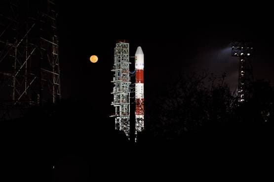 ISRO का मिशन 'सेफ इंडिया', इस साल छोड़े ये डिफेंस सैटेलाइट्स