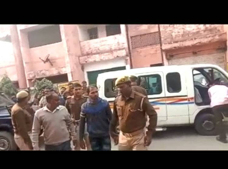 गड़ा खजाना पाने के लिए मासूम की बल‍ि, कान काटकर तालाब में फेंका