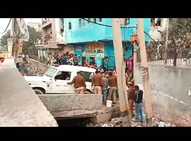 मह‍िला ने की दूसरी शादी, एक बच्चे को बेचा तो दूसरे का क‍िया मर्डर