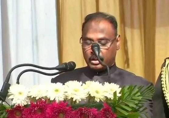 सरकार ने जारी किया देश का नया नक्शा, नए रूप में J-K और लद्दाख