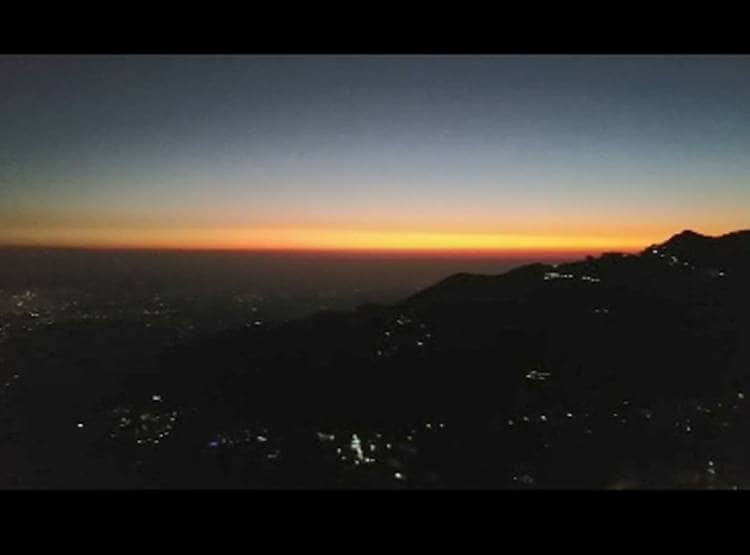 मसूरी में दुर्लभ व‍िंटर लाइन, दुन‍िया में द‍िखती है स‍िर्फ 3 जगह