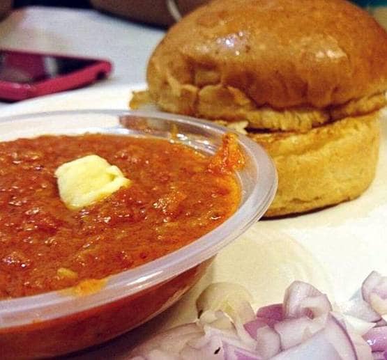 देश भर में मशहूर हैं महाराष्ट्र के ये 10 व्यंजन, आप भी जरूर खाएं