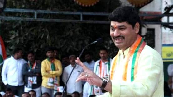 महाराष्ट्र की राजनीति के टॉप-10 चेहरे, जानें कौन- कितना दमदार