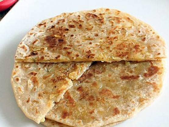 देश भर में मशहूर हैं महाराष्ट्र के ये 10 व्यंजन, आप भी जरूर खाएं