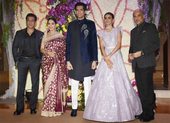 सूरज बड़जात्या के बेटे का रिसेप्शन, सलमान-माधुरी समेत पहुंचे ये सितारे