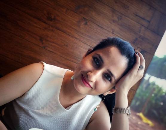 MNC छोड़ शुरू किया कपड़े प्रेस करने का काम, आज करोड़ों में कमाई