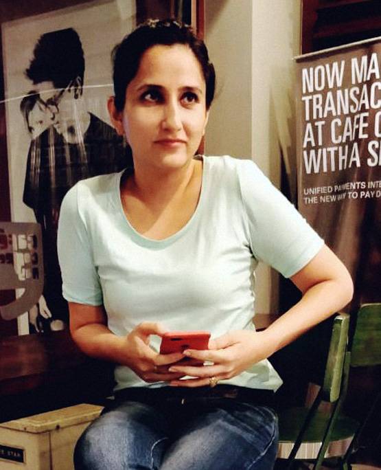 MNC छोड़ शुरू किया कपड़े प्रेस करने का काम, आज करोड़ों में कमाई