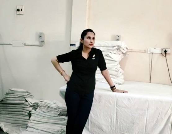 MNC छोड़ शुरू किया कपड़े प्रेस करने का काम, आज करोड़ों में कमाई