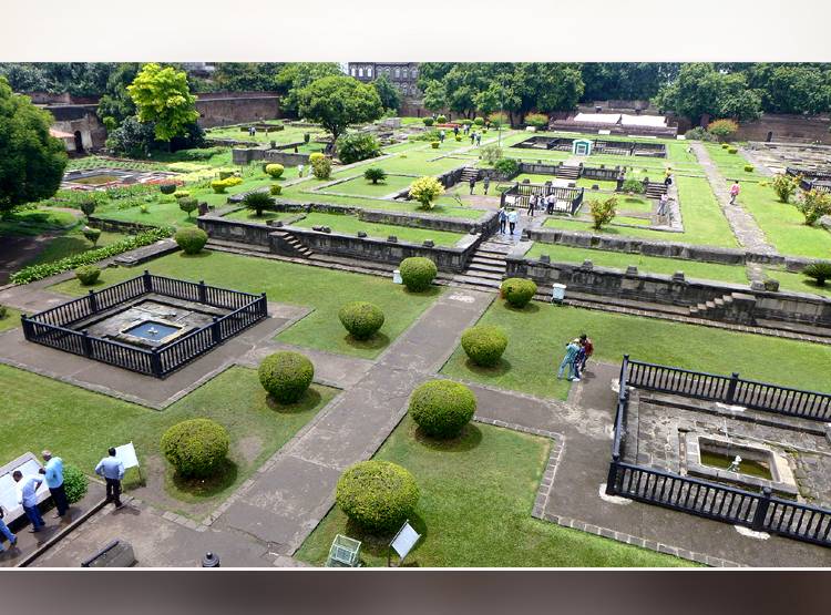 मराठा पावर सेंटर था 'शनिवार वाड़ा', उद्धव के शपथ मंच के मायने