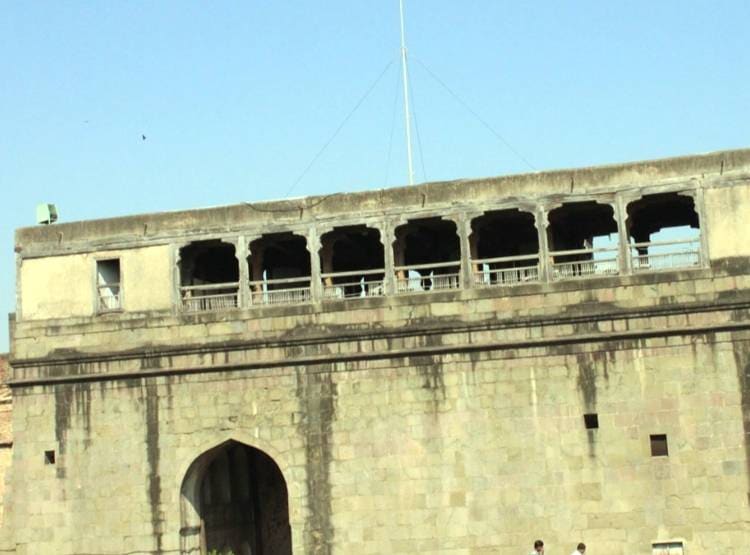 मराठा पावर सेंटर था 'शनिवार वाड़ा', उद्धव के शपथ मंच के मायने