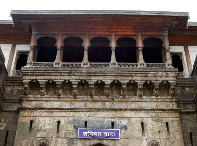 मराठा पावर सेंटर था 'शनिवार वाड़ा', उद्धव के शपथ मंच के मायने