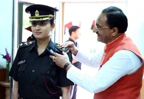 जानें- क्या करती हैं निशंक की तीनों बेटियां, पिता को है नाज