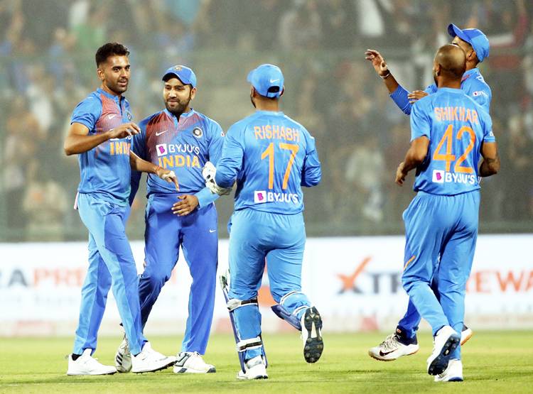 IND vs BAN: बांग्लादेश के खिलाफ इस Playing XI के साथ उतरा भारत