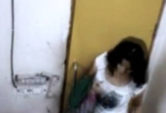 लेडीज टॉयलेट में लगा था हिडेन कैमरा, लड़की ने ऐसे किया बेनकाब