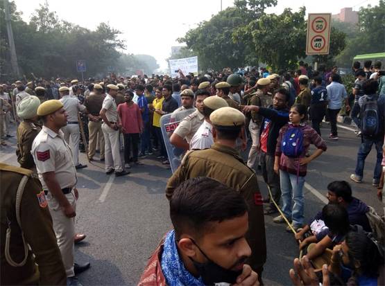 3000% तक बढ़ा JNU हॉस्टल चार्ज, इस फीस स्ट्रक्चर पर मचा बवाल