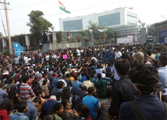 3000% तक बढ़ा JNU हॉस्टल चार्ज, इस फीस स्ट्रक्चर पर मचा बवाल