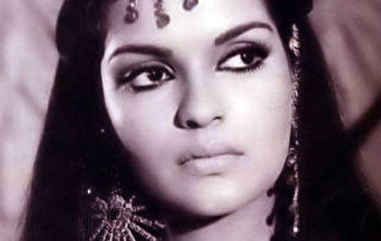 ऐसे खराब हुई थी जीनत अमान की आंख, चेहरे पर आज भी हैं चोट के निशान